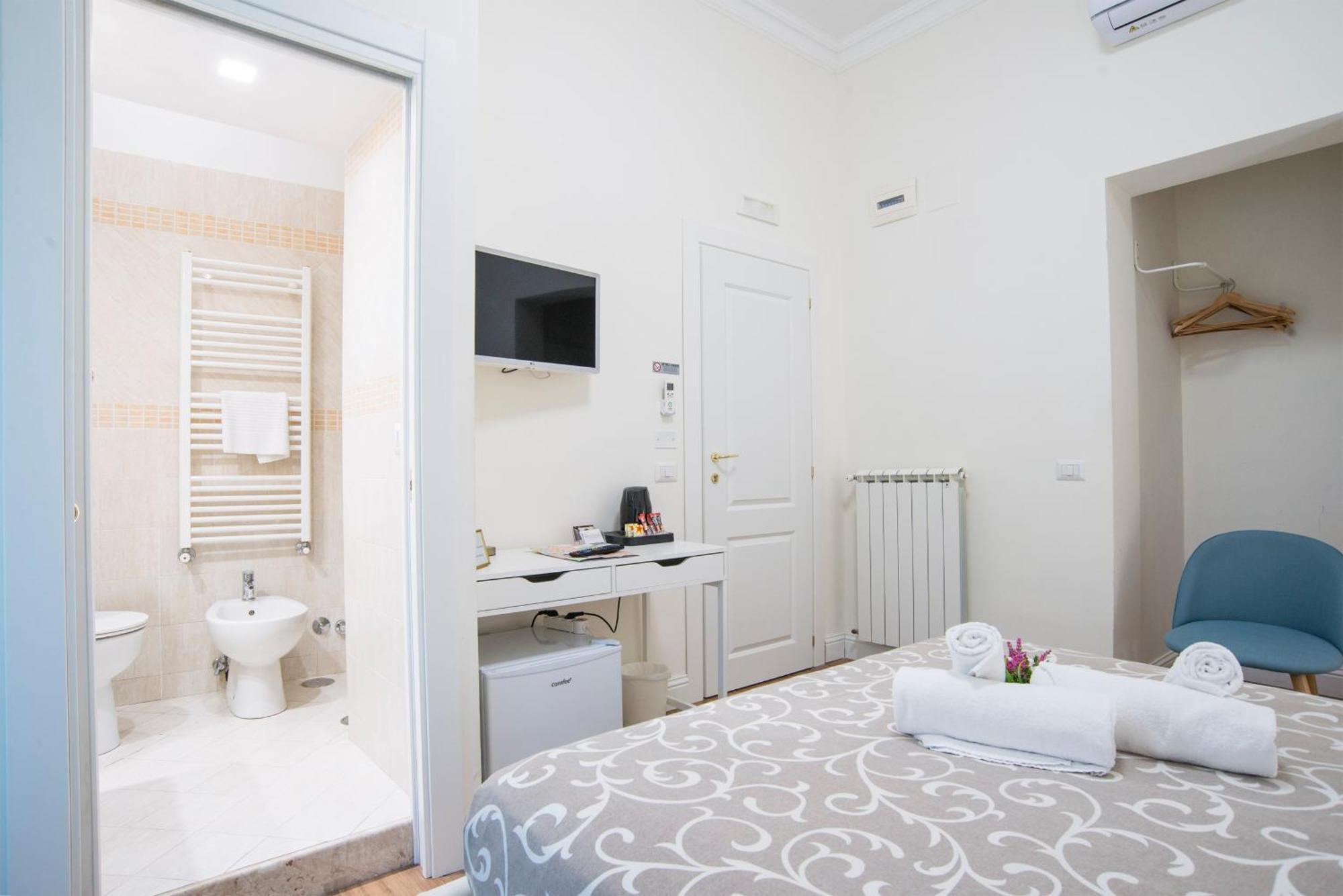 Francy Guest House Rzym Zewnętrze zdjęcie